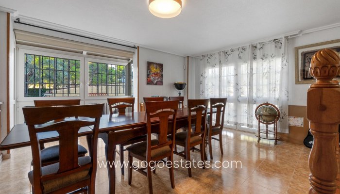 Te koop - Huis - Vrijstaande Villa - Orihuela - Los Balcones