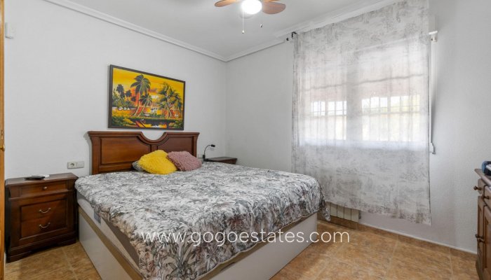 Te koop - Huis - Vrijstaande Villa - Orihuela - Los Balcones