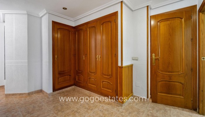 Te koop - Huis - Vrijstaande Villa - Orihuela - Los Balcones