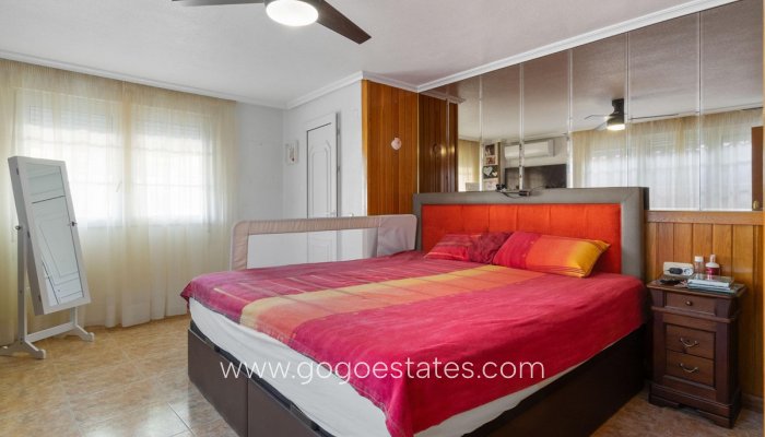 Te koop - Huis - Vrijstaande Villa - Orihuela - Los Balcones