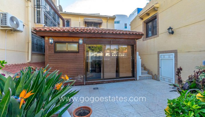 Te koop - Huis - Vrijstaande Villa - Orihuela - Los Balcones