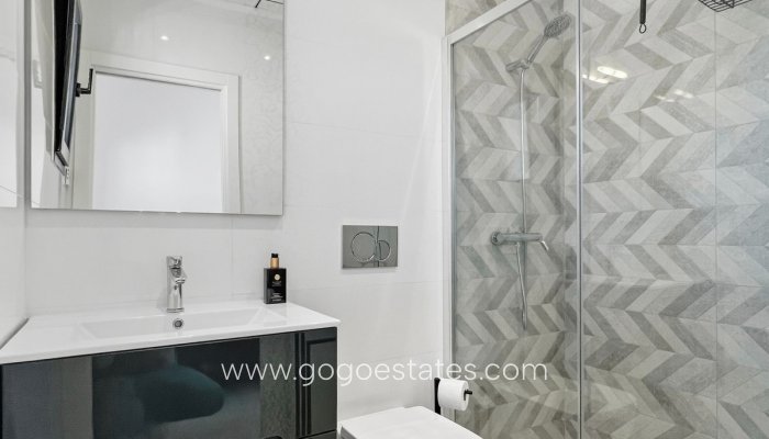 Te koop - Huis - Vrijstaande Villa - Polop - Polop Centro