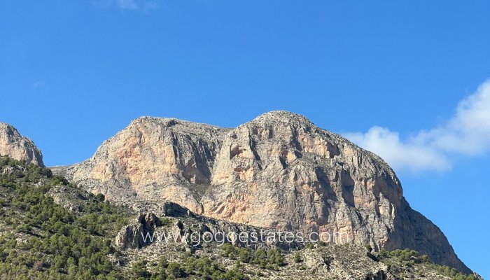 Te koop - Huis - Vrijstaande Villa - Polop - Polop Centro