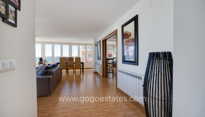 Te koop - Appartement - Appartement op de middelste verdieping - Torrevieja - Torrevieja Centro