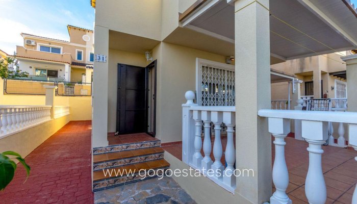 Te koop - Huis - Vrijstaande Villa - Orihuela - Orihuela Costa