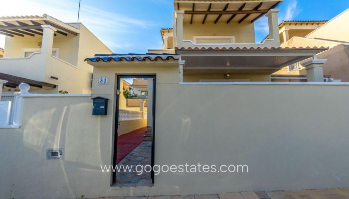 Te koop - Huis - Vrijstaande Villa - Orihuela - Orihuela Costa