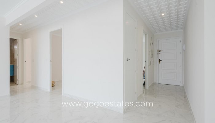 Te koop - Appartement - Penthouse Duplex - Torrevieja - Torrevieja Centro