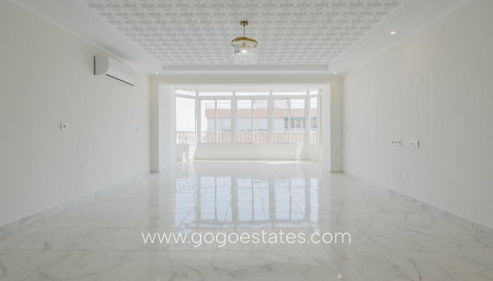 Te koop - Appartement - Penthouse Duplex - Torrevieja - Torrevieja Centro