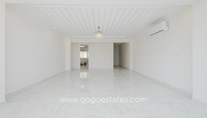 Te koop - Appartement - Penthouse Duplex - Torrevieja - Torrevieja Centro