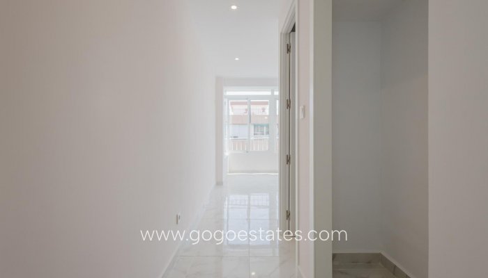 Te koop - Appartement - Penthouse Duplex - Torrevieja - Torrevieja Centro