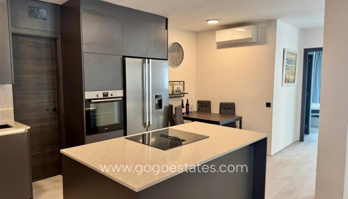 Te koop - Appartement - Penthouse Duplex - Torrevieja - Torrevieja Centro