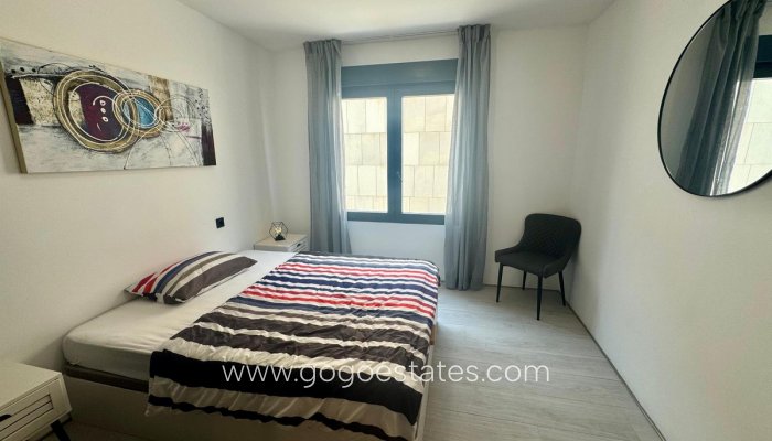 Te koop - Appartement - Penthouse Duplex - Torrevieja - Torrevieja Centro