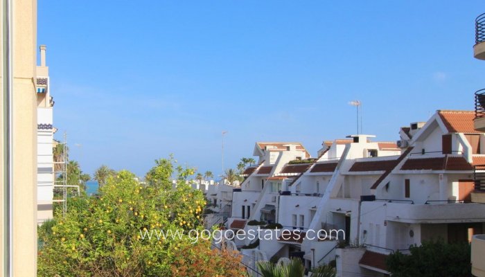 Revente - Appartement - Appartement au rez-de-chaussée - Torrevieja - La veleta
