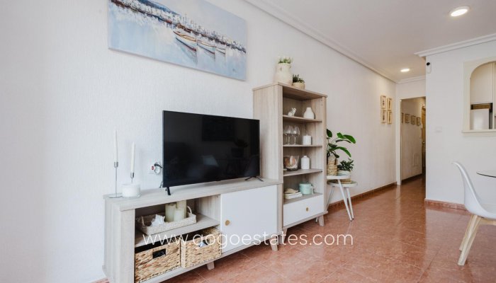 Te koop - Appartement - Appartement op de middelste verdieping - Torrevieja - Torrevieja Centro