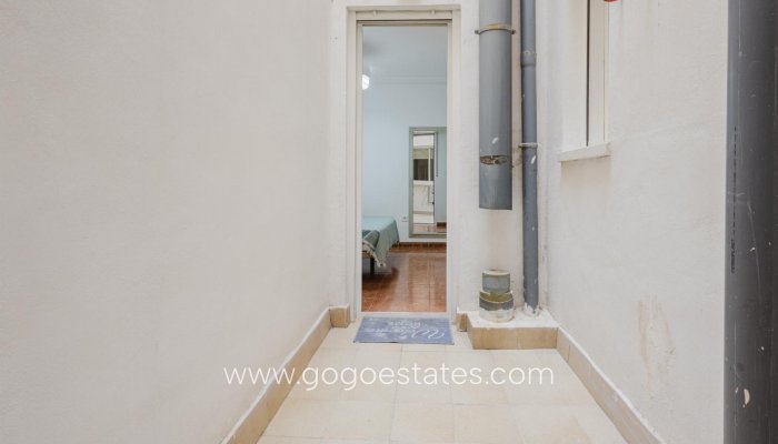 Te koop - Appartement - Appartement op de middelste verdieping - Torrevieja - Torrevieja Centro