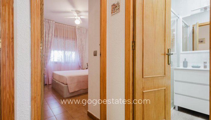 Te koop - Huis - Bungalow - Torrevieja - Torrevieja Centro