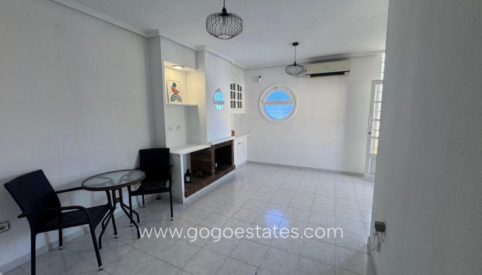 Te koop - Huis - Bungalow - Orihuela - Los Altos