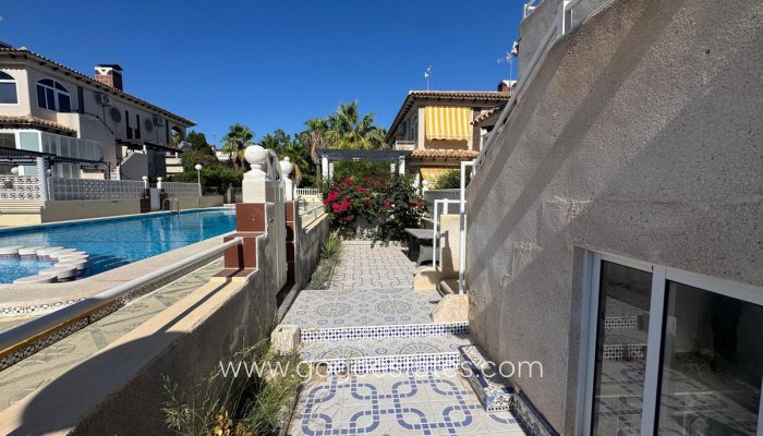 Te koop - Huis - Bungalow - Orihuela - Los Altos