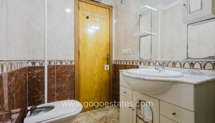 Te koop - Appartement - Penthouse Duplex - Torrevieja - Torrevieja Centro