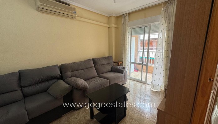 Te koop - Appartement - Appartement op de middelste verdieping - Torrevieja - Torrevieja Centro