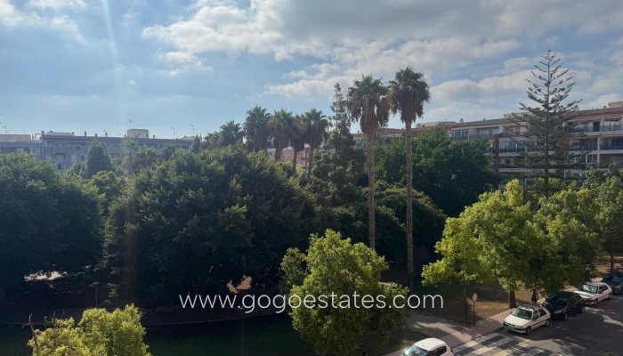 Te koop - Appartement - Appartement op de middelste verdieping - Torrevieja - Torrevieja Centro