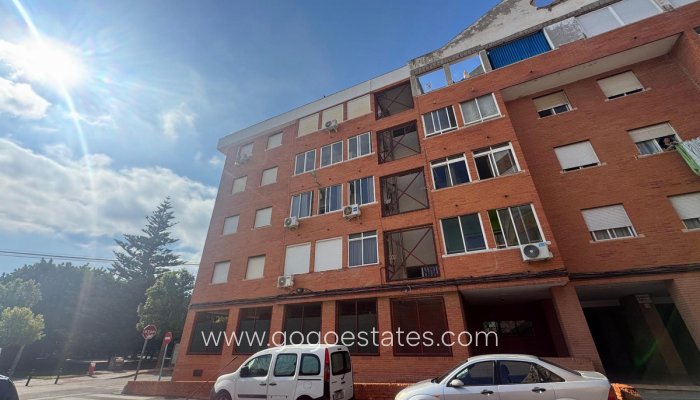 Te koop - Appartement - Appartement op de middelste verdieping - Torrevieja - Torrevieja Centro