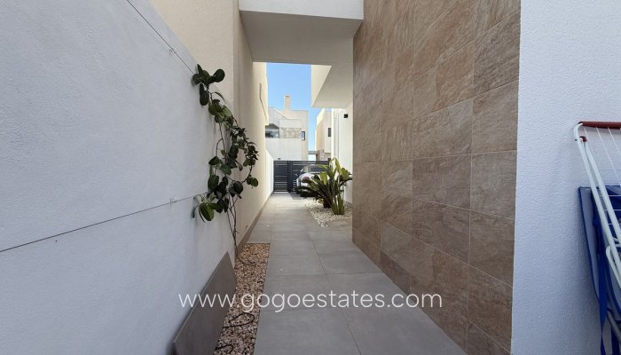 Te koop - Huis - Vrijstaande Villa - Los Montesinos - Los Montesinos Centro