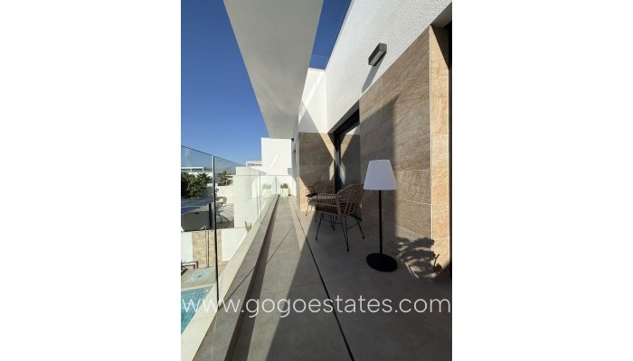 Te koop - Huis - Vrijstaande Villa - Los Montesinos - Los Montesinos Centro