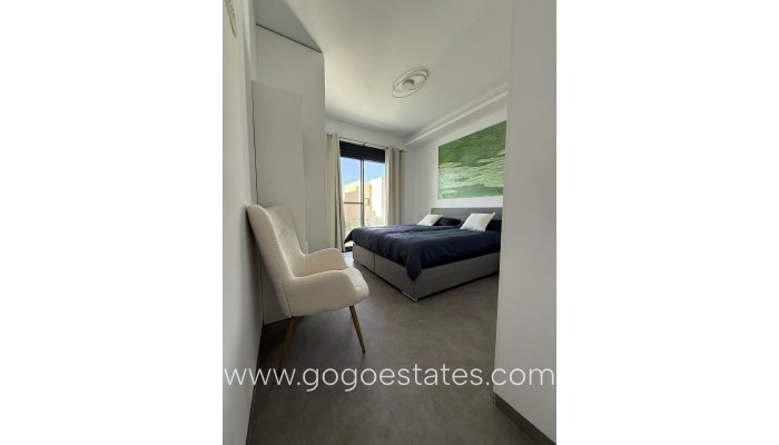 Te koop - Huis - Vrijstaande Villa - Los Montesinos - Los Montesinos Centro