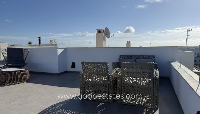 Te koop - Huis - Vrijstaande Villa - Los Montesinos - Los Montesinos Centro