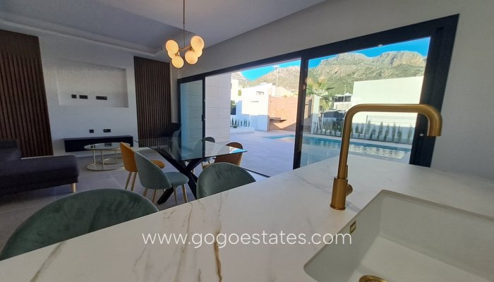 Te koop - Huis - Vrijstaande Villa - Polop - Polop Centro