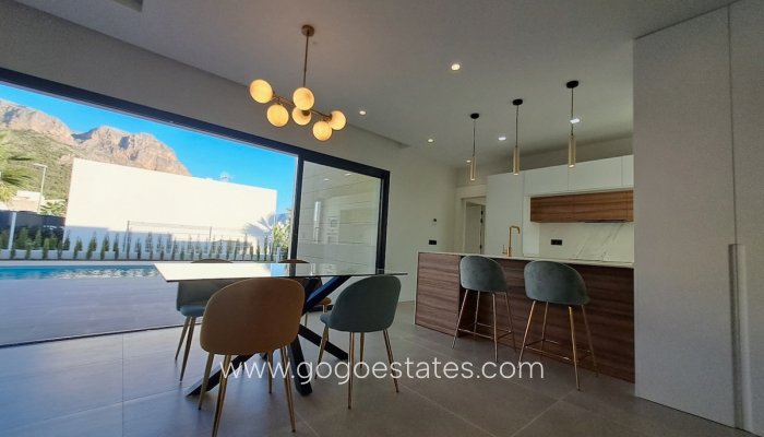 Te koop - Huis - Vrijstaande Villa - Polop - Polop Centro