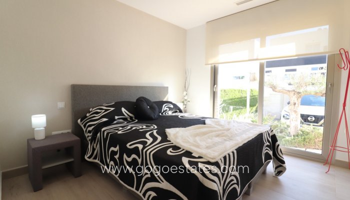 Venta - Casa - Chalet Independiente - Benijofar