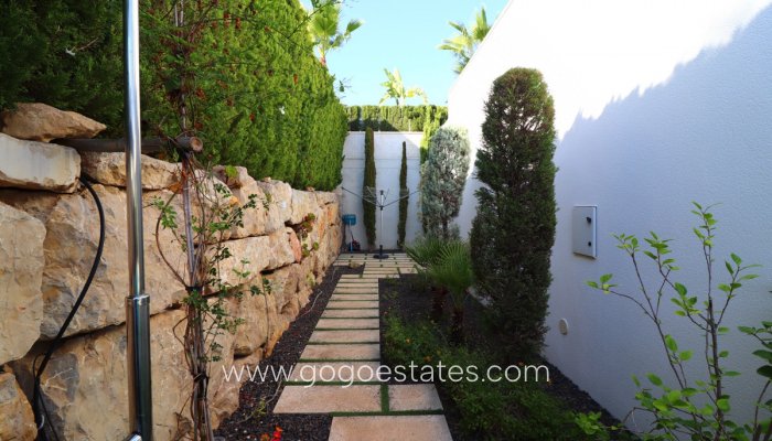 Venta - Casa - Chalet Independiente - Benijofar