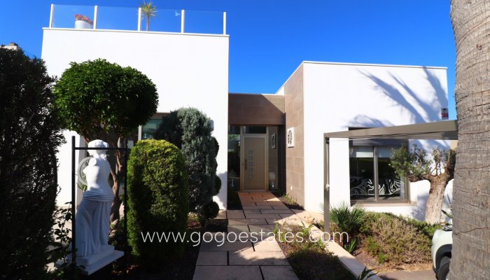 Venta - Casa - Chalet Independiente - Benijofar