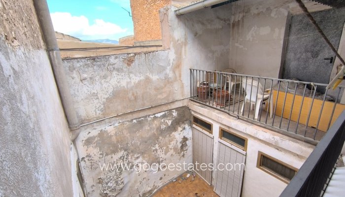 Te koop - Huis - Stadswoning - Pinoso - Pinoso Centro