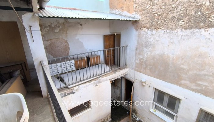 Te koop - Huis - Stadswoning - Pinoso - Pinoso Centro