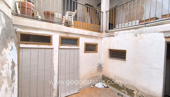 Te koop - Huis - Stadswoning - Pinoso - Pinoso Centro