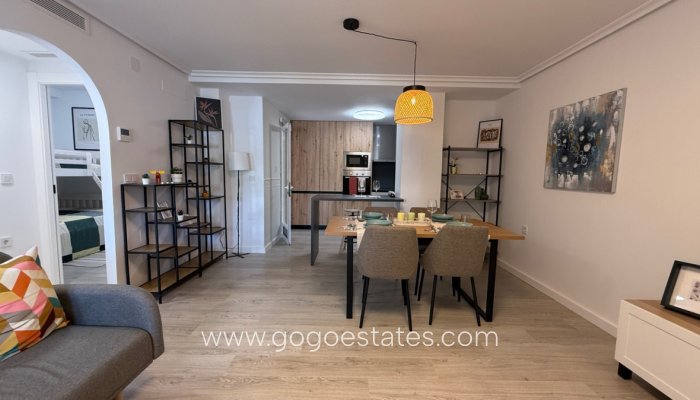 Te koop - Huis - Bungalow - Orihuela - Orihuela Centro