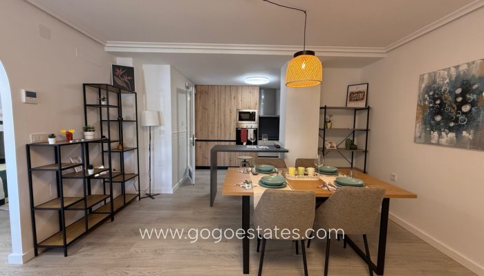 Te koop - Huis - Bungalow - Orihuela - Orihuela Centro