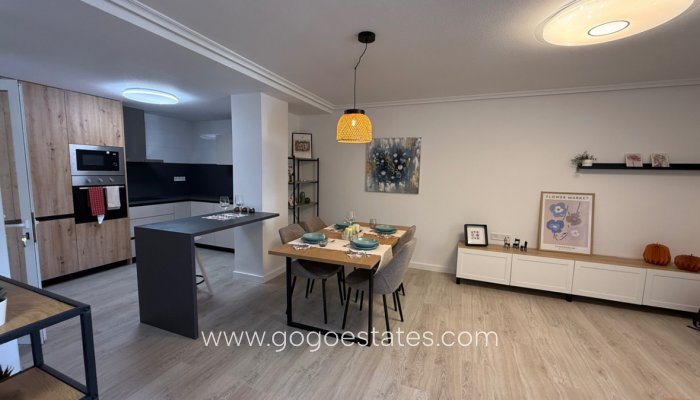 Te koop - Huis - Bungalow - Orihuela - Orihuela Centro