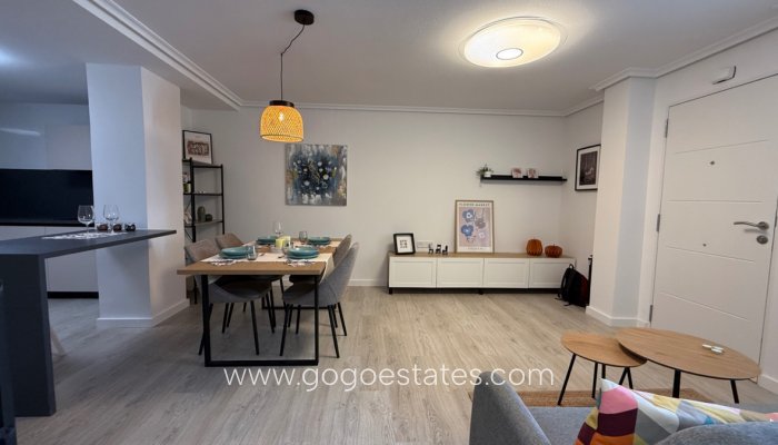 Te koop - Huis - Bungalow - Orihuela - Orihuela Centro