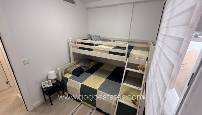 Te koop - Huis - Bungalow - Orihuela - Orihuela Centro