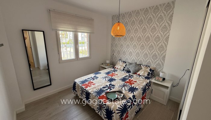 Te koop - Huis - Bungalow - Orihuela - Orihuela Centro