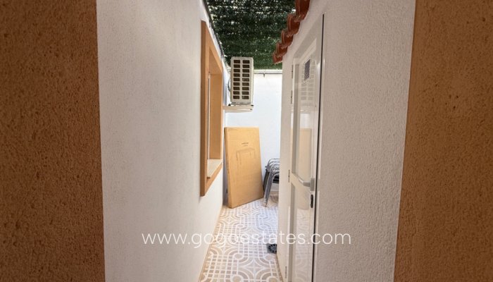 Te koop - Huis - Bungalow - Orihuela - Orihuela Centro