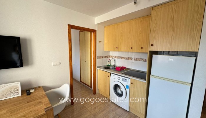 Te koop - Appartement - Appartement op de middelste verdieping - Alicante - Parque de las Naciones