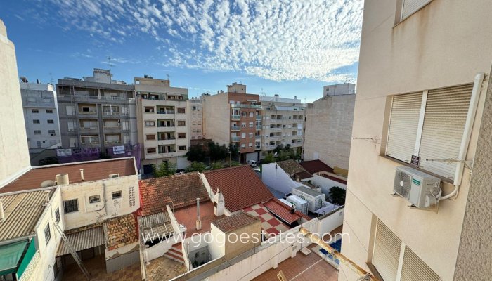 Te koop - Appartement - Appartement op de middelste verdieping - Alicante - Parque de las Naciones