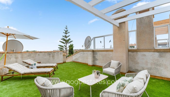 Te koop - Huis - Bungalow - Orihuela - Villamartin