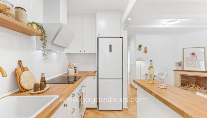 Te koop - Huis - Bungalow - Orihuela - Villamartin