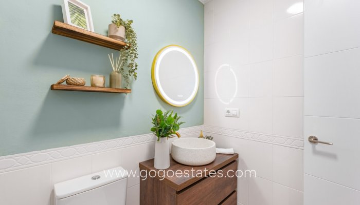 Te koop - Huis - Bungalow - Orihuela - Villamartin